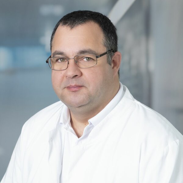 Dr. med. Silviu Hopulele