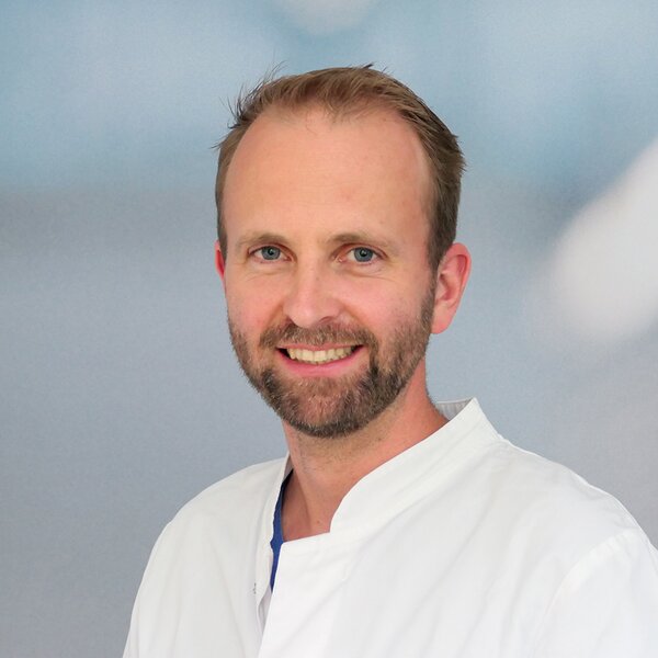 Dr. med. Jasper Van der Ham