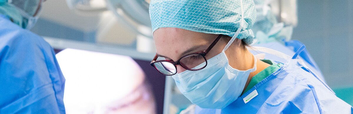 Operationssaal der Unfallchirurgie und Orthopädie in der Klinik Kaufbeuren