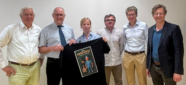 Prof. Karl-Günther Jauch, Prof. Matthias Anthuber, Prof. Katharina Beyer, Petar Tufekcic, Prof. Helmut Diepolder, Prof. Stefan Maier (v.l.n.r.) | © privat